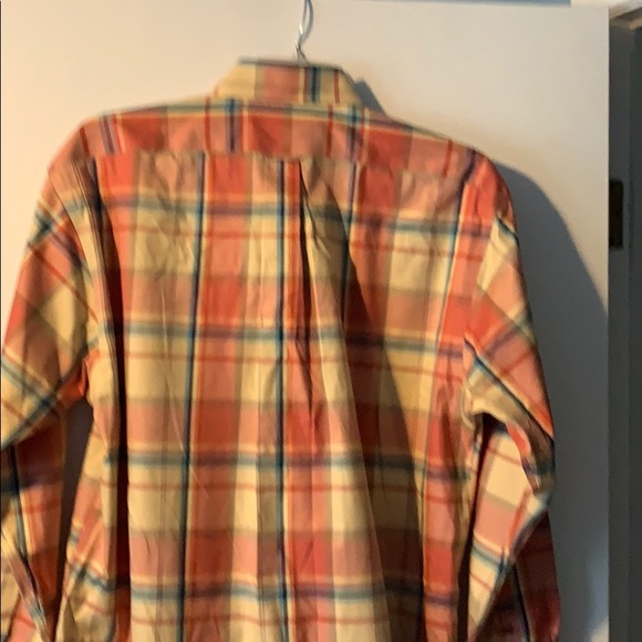 Men’s Plaid Button-Down Size Large - Picture 4 of 4